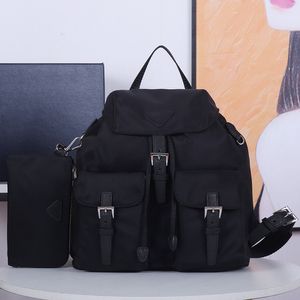 Top Luxury Men Nylon Backpack Style Designer Bags Toes Women Pu Leather Shoulder Bag Letter Zipper Dames Interieur Compartiment Coin Purse Wallets 1BZ811