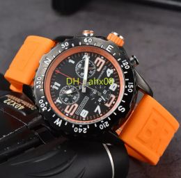 Top Luxury Mens Watch Endurance Pro Avenger Chronograph 44 mm Relojes de múltiples colores Men relojes Glass Wristwatches CZ4