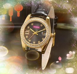 Top Luxury Small Dial Relojes para mujer Cuarzo Cronógrafo Movimiento Reloj Iced Out Hip Hop Correa de cuero genuino Star Bee Diamantes Anillo Reloj Montre de Luxe Regalos