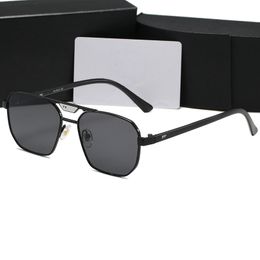 Top lunettes de soleil de luxe polarisant lentille designer femmes hommes lunettes senior lunettes pour femmes lunettes cadre vintage lunettes de soleil en métal avec boîte