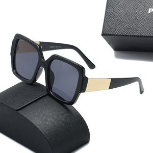 Top Luxury Sungass Sunglasses Polaroid Lens Designer Womens Mens Goggle Senior Eyewear For Women Eapesses Cadre des lunettes de soleil en métal vintage Wit 222H