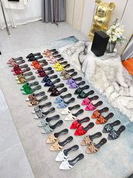 Top Luxury TributeTop designer luxe eerbetoon Nu Pies damessandalen, pantoffels strandvrije tijd binnenshuis volledige set accessoires zomer comfortabele wandelschoenen