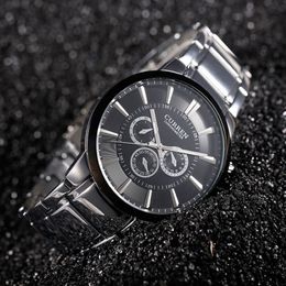 Top Luxe horloge Merk CURREN Eenvoudige stijl Klassieke Quartz Horloges Volledig Staal Waterdicht Herenhorloge Sport Mannelijke Clock249q