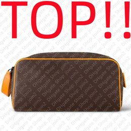 TOP M44494 DOPP KIT TOILETTE TOILETTE Kits Designer Sac à main Bourse Hobo Embrayage Cartable Messenger Cosmétique Voyage Bag236N