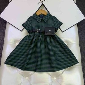 Top Market Girls Checed Dress para niños 2-8yrs Classic Toddler Girl Ropa de otoño Venta al por mayor Bulk Plaid Xmas 210529