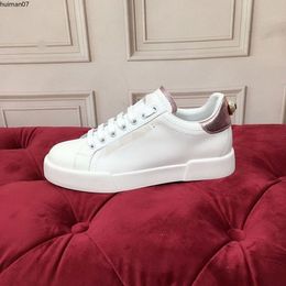 Top Hommes Femmes Casual Chaussures Designer Bottom Clouté Spikes Fashion Insider Sneakers Noir Rouge Blanc Cuir Chaussures basses taille35-45 hm7mjip0000001