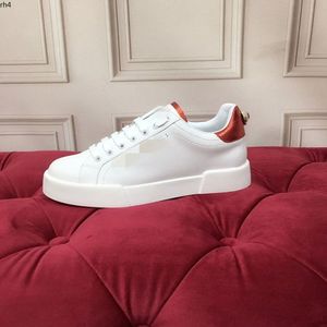 Top Hommes Femmes Casual Chaussures Designer Bottom Clouté Spikes Fashion Insider Sneakers Noir Rouge Blanc Cuir Chaussures basses taille35-45 mjip rh40000003