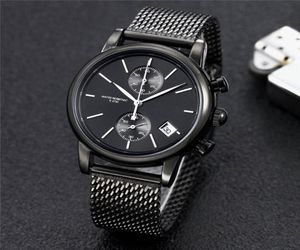 Top Men039s Watch Men039S Designer Quartz Watch Luxury Chronographe en acier inoxydable multifonctionnel Watch Business Watch Tre3714858