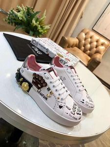 Top Nieuw aankomst Casual schoenen White Black Red Fashion Heren Vrouwen Leer Ademschoenen Open lage sport sneakers HC191011 Adawdasasda