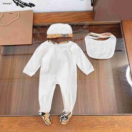 Top Nouvelle-Born Assaissins Khaki Plaid Modèle Toddler Vêtements Baby Baby Five Piece Set Taille 0-6 M