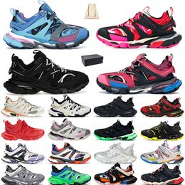 Baskets Tess Top OG Original Luxury Pairs Tracks Femmes Hommes Chaussures Habillées Track 3 3.0 Runners Rose Triple Blanc Noir Baskets plates grande taille en cuir Gomma imprimé en nylon