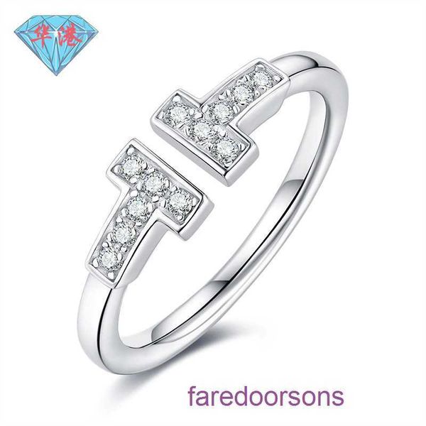 Top boutique en ligne originale de bague pour femme Tifannissm Appariement de pierres Petit classique frais Simple Double ouverture en T Plaqué argent Ensemble en or 18 carats avec boîte d'origine