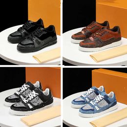 Top Parijs Merk Mannen Leisure Outdoor Casual Schoenen Klassieke Afdrukken Omzoomd Denim Luxe Fallow Ventileren Party Ademende Sportschoenen Hoge kwaliteit 2023