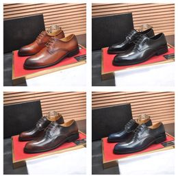 TOP chaussures de fête pour hommes Coiffeur chaussures de mariage hommes élégant marque italienne en cuir verni chaussures habillées hommes formel Sepatu sans lacet Pria taille 38-45