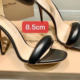 TOP Prinses Kate dezelfde stijl Gianvito Rossi sandalen 10,5 cm stiletto hakken sandalen 8,5 cm kleding schoenen hak voor dames zomer luxe designer sandalen voetband 75