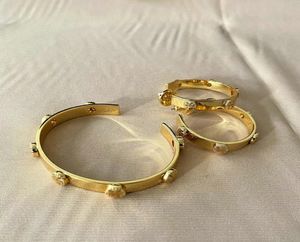 Topkwaliteit 18K Echt goud vergulde merkarmbandarmbanden armband Cuff Letter Hoop oorbellen Nieuwe vrouwen voor Girl8432731