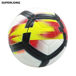 Topkwaliteit 2017-2018 Engeland League Maat 5 Football Ball Professional Match Trainning Soccer Ball PU Material Ball
