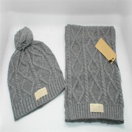 Topkwaliteit 2020 Christmas Hat Hot Brand WGG Mannen en vrouwen Winter Haak Sjaals Hoed Sets Warme Winter Hat Cap Hoeden Sjaals Sets