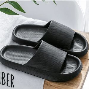 Slippers Dames Designer Sandalen voor dames Slipperheren Casual Loafers Schoenen Buiten Stranddia's Flat Bottom Unisex