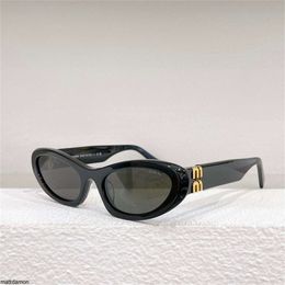 Diseñador de marca de alta calidad para mujeres moda gradual de color retro de lentes de la playa gafas de sol de estilo de verano