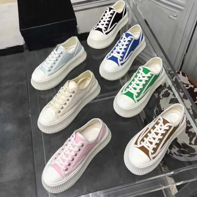 Sapatos casuais de alta qualidade tênis de corrida com cadarço feminino tênis branco feminino couro de viagem feminino confortável resistente ao desgaste casual e respirável