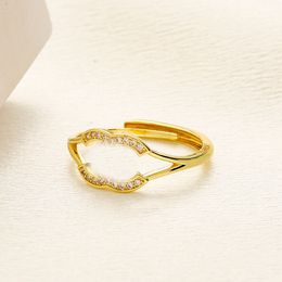 Topkwaliteit Klassieke Band Letters Ringen voor Heren Dames Modeontwerper Extravagant Merk Geometrie Letter Antiek Zilveren Ring Opening Verstelbare Sieraden 20 Stijl