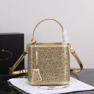 Sac de diamant de qualité supérieure Sac de seau en cuir de qualité originale Sac de luxe pour femmes Sacs à main de designer Chaîne de chaîne Sacs à main de voyage fourre-tout Sac Vagrant en cuir véritable