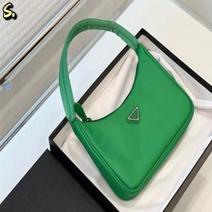 Top qualité Designer hobo sac à bandoulière pour femmesMessenger promotion Poitrine pack dame Fourre-tout chaînes sacs à main sacs à main presbytes vin181D