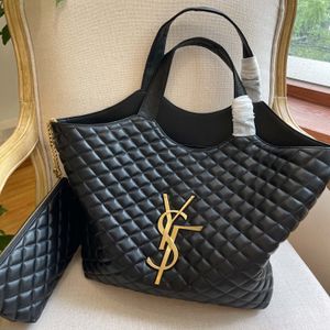 2023 Icare Maxi Sac Designer Sac Femmes Sacs fourre-tout Grands sacs à main Attaches Luxe Bandoulière Shopping Plage Porte-monnaie Fourre-tout Épaules En Cuir Véritable