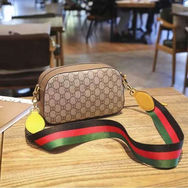 Diseñador de alta calidad Mujeres Lujos Bolsa Tiger Cámara Bolsos Cuentas metálicas Totes Bolsas de hombro Embrague Monedero de cuero real Bolso 2024 Moda Más popular 910ess