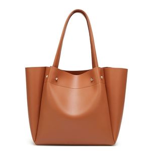 Top Quality Famous Brand Femmes Designer Sac Sac en cuir sac en cuir Cross Cross Pure Couleur Femme Bag du sac à bandoulière Purse 240520