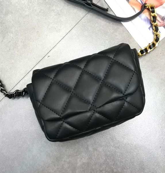 Top qualité célèbre nouveau sac de taille de poche en cuir véritable d'agneau avec sac de ceinture de chaîne noir classique diamant motif à carreaux femmes039122032