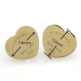 Top Kwaliteit Hart Oorbellen Voor Vrouwen Romantische Mooie Rvs Stud Oorbellen Met Engelse Letters Bruiloft Earrings2276