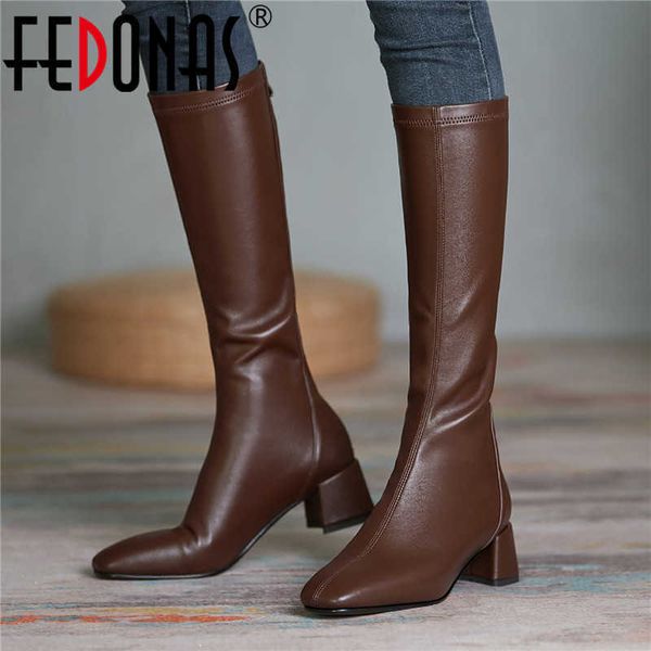 Top qualité genou bottes hautes automne hiver talons Bootgs pour les femmes travaillant bureau dame serré 210528