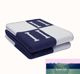 Topkwaliteit Letter Cashmere Deken Haak Soft wollen sjaal SHAWL Portable Warm geruite bank Travel Fleece Gebreide dekens handdoek Tapestry 140x175cm