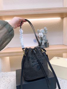 Topkwaliteit linnen luxe ontwerper schoudertas merk mode mode dames bucket tas draagtas outdoor high-end cross-tas