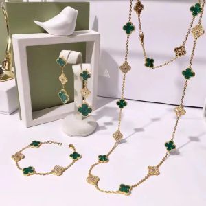 Top qualité Lucky Grass Collier femmes designer de luxe élégant trèfle collier 925 en argent sterling charme diamant agate 20 fleur trèfle à quatre feuilles chaîne de clavicule