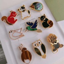 Marca de lujo de alta calidad, joyería de plata pura 925, animales dorados, pájaro, León, conejo, erizo, perro, gato, ardilla, búho, piedras preciosas, broches 240H