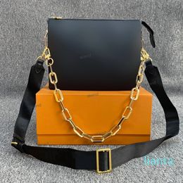 Top qualité luxe concepteur véritable sacs en cuir femmes hommes fourre-tout bandoulière mylon mode messager portefeuille étuis pour appareil photo carte