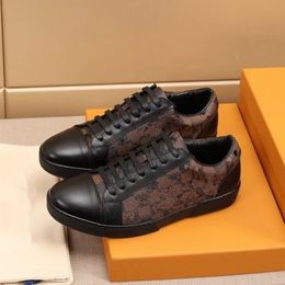 Luxe designer schoenen van topkwaliteit Casual sneakers Ademende kalfsleer met bloemen verfraaide rubberen buitenzool zeer mooie MKJL00000002