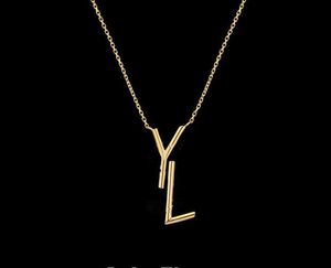 Topkwaliteit luxe ontwerpers kettingen oorbellen sets sieraden titanium staal 18k goud vergulde 5 kleuren ketting hanger voor vrouwen cadeau hot