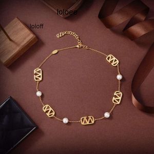 Top qualité luxe serrure colliers pendentifs mode Simple V colliers Style classique Valentinolies concepteur bijoux ah1e