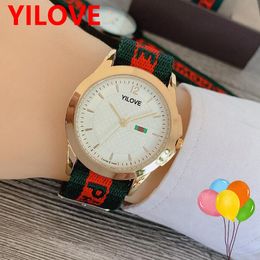 Top qualité hommes femmes abeille montre 39mm Nylon tissu Ultra mince luxe Quartz horloge président Date Couple classique silencieux montre-bracelet