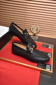 Topkwaliteit herenkleding schoenen mode heren merkontwerper zakelijk oxfords casual loopcomfort flats maat 38-44