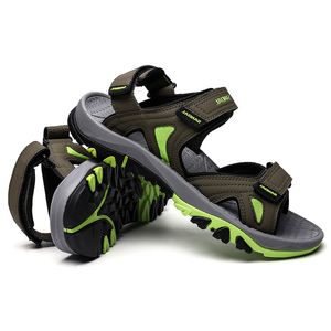 Top qualité hommes femmes formateurs sport grande taille sandales transfrontalières chaussures de plage d'été sandales décontractées pantoufles jeunesse tendance respirant extérieur code de chaussure: 23-8816-1