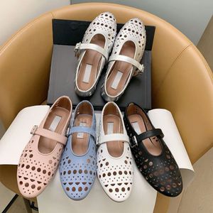 Mesh balletflats van topkwaliteit uitgehold sandaalronde tenen Rhinestone Buckle Mary Jane echte lederen platte kleding schoenen ontwerper luxe