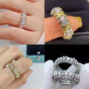 Topkwaliteit moissanite ringen 925 sterling zilveren kruis Diamond Wire Ring Designer sieraden 18k Gouden nagels Band belofte ringen voor vrouwen mannen Valentijnsdag cadeau