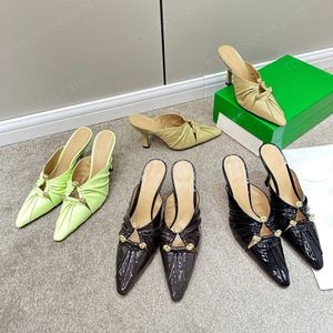 Mule de qualité supérieure glisse de chaussures habillées Designer Stiletto Sandals à talales Femme Party Evening Best Shoes High Heel Slippers with Box