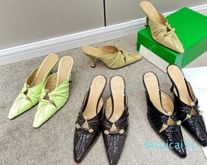 Top qualité Mule diapositives chaussures habillées designer sandales à talons aiguilles femmes soirée meilleures chaussures pantoufles à talons hauts avec boîte