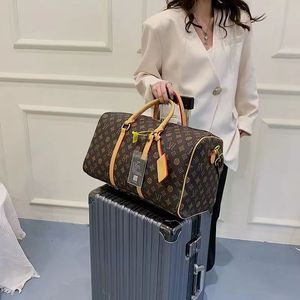 Top Kwaliteit Nieuwe Mannen vrouwen tassen Plunjezak Vrouwen Reistassen Handbagage Reistassen Mannen Pu Lederen Handtassen Grote CrossBody tassen Bakken N41416